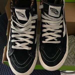 Vans Black High-Top Sneakers with Leopard Print Lining